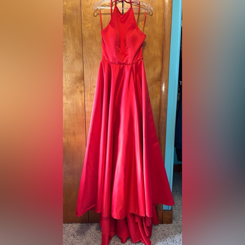 Promgirl A-Line Halter Asymmetrical Satin Prom Dresss